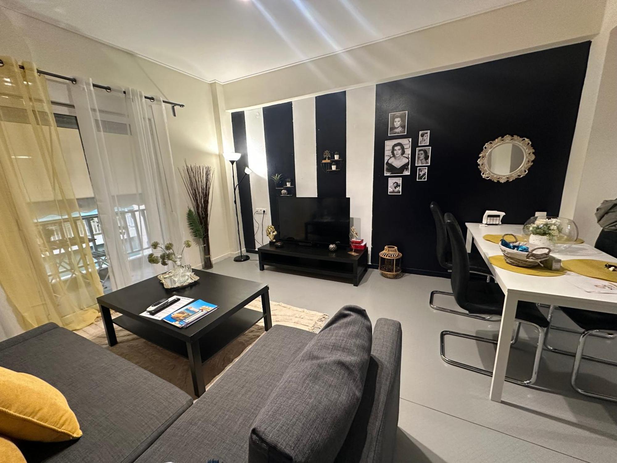 Koukaki Urban Retreat, Steps From The Acropolis * Athens